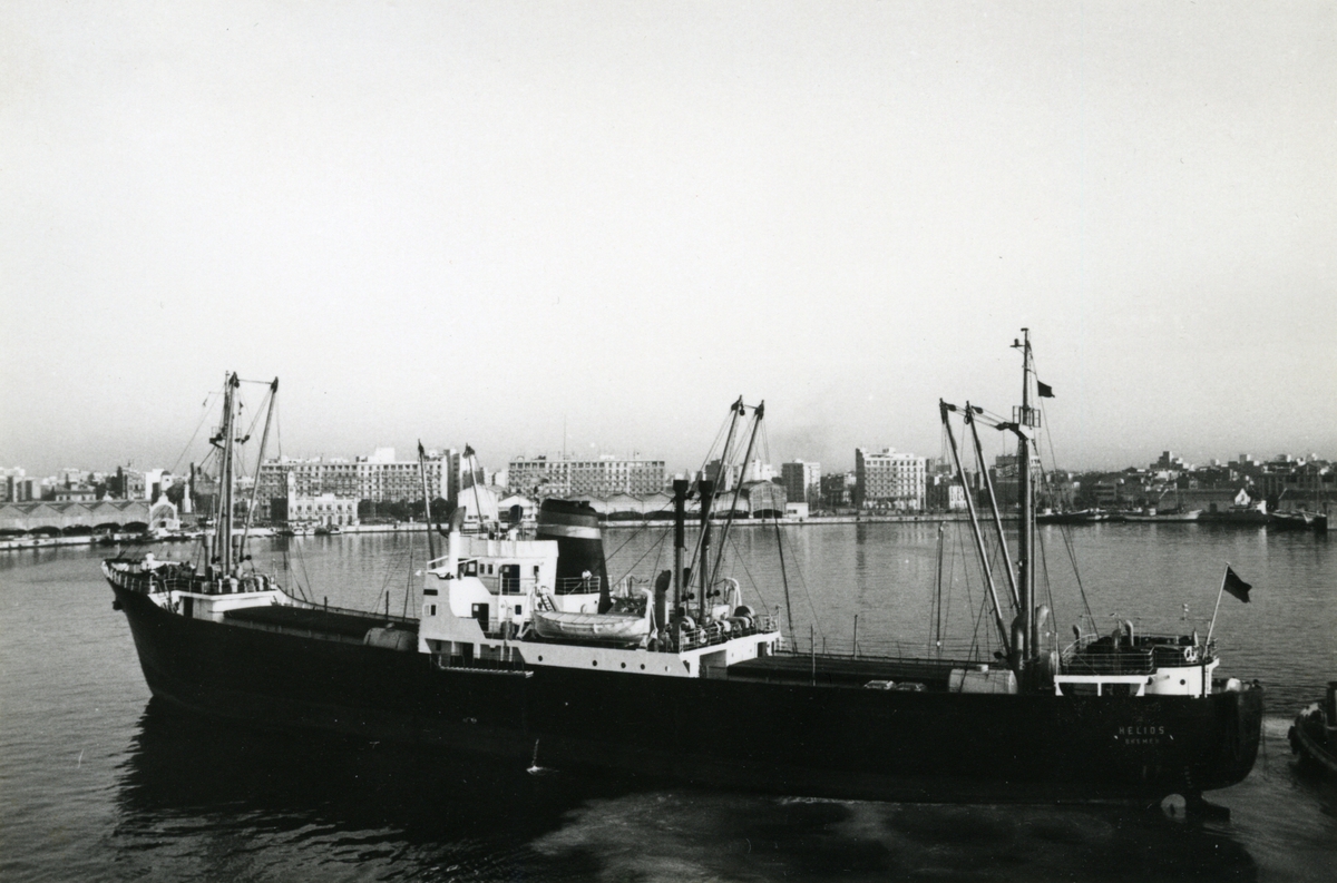 Ägare:/1951-70/: Dampfschiffahrts Ges. Neptun A.G. Hemort: Bremen.