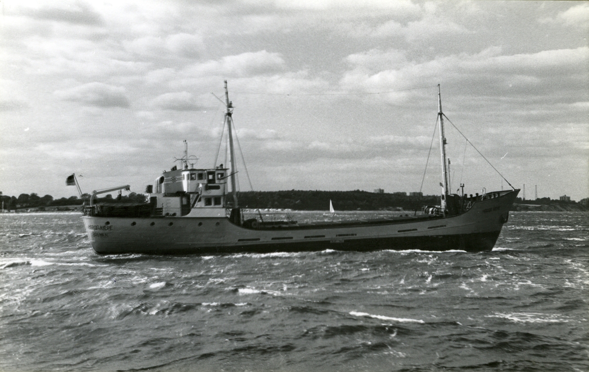 Ägare:/1951-64/: Hermann Kiepe. Hemort: Bremen.