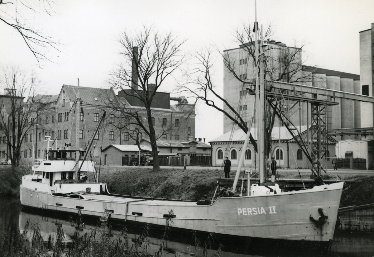 Redare:/1964-74/: Jonni Hinsch. Hemort: Hamburg.