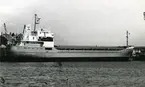 Ägare:/1971-77/: Partenreederei M/S Ursa. Hemort: Hamburg.