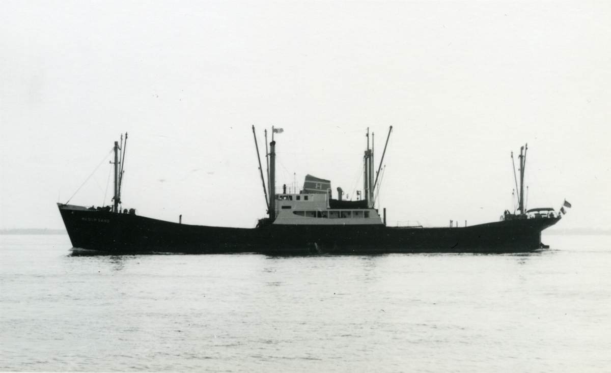 Ägare:/1951-57/: Alnwick Harmstorf. Hemort: Hamburg.