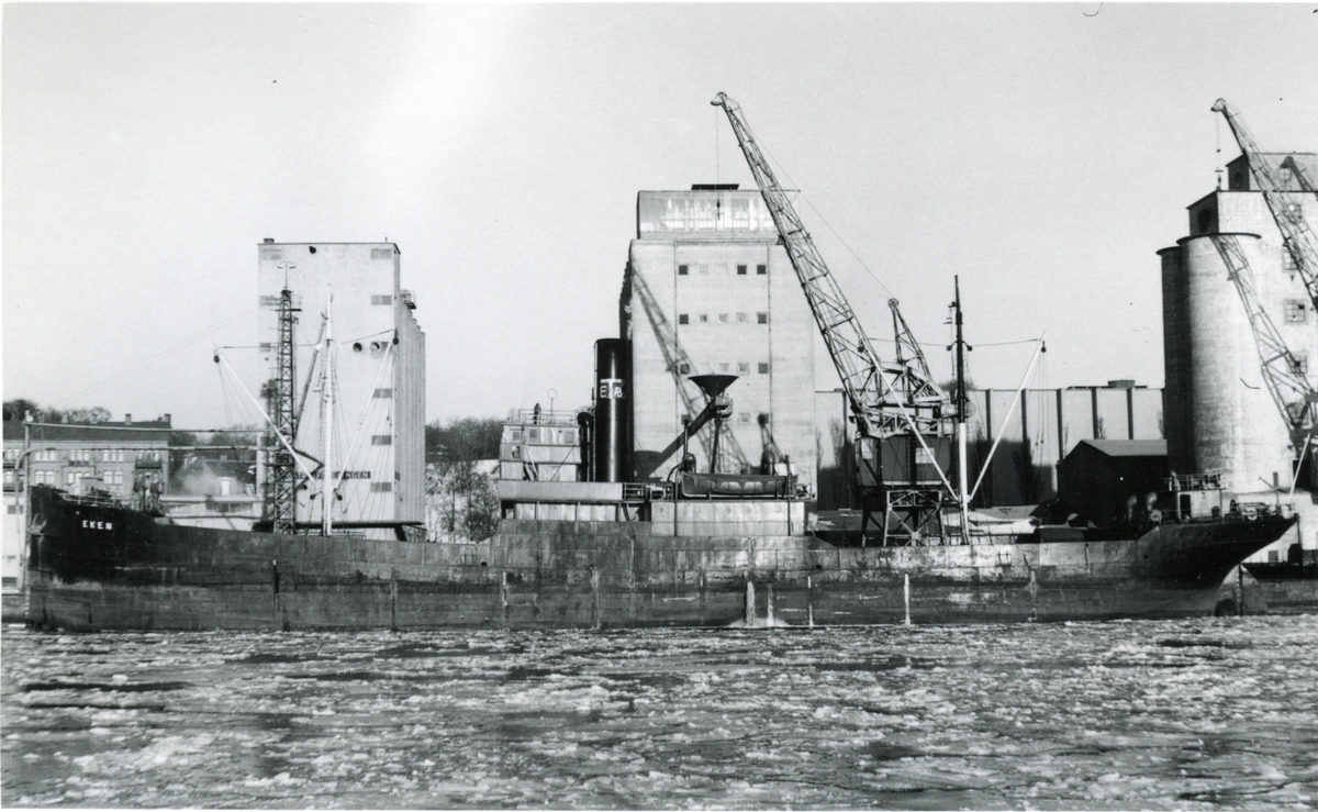 Ägare:/1953-58/: Erik Thun AB. Hemort: Lidköping.