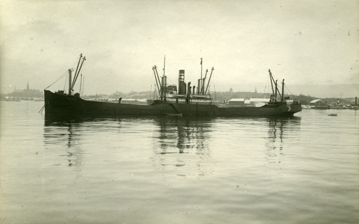 Ägare:/1926-42/: AB Transmarin. Hemort: Helsingborg.