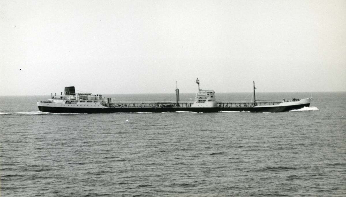 Ägare:/1957-72/: Compagnie Navale des Pétroles S.A. Hemort: Le Havre.
