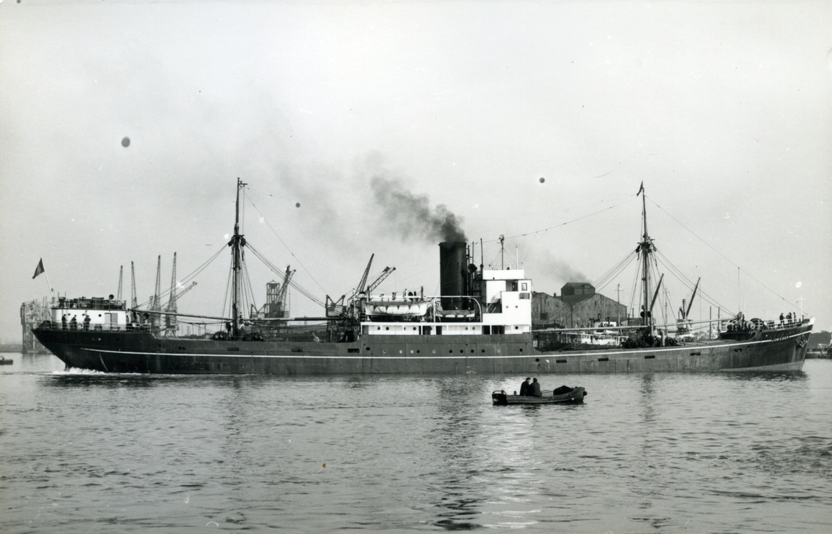 Ägare:/1948-57/: Worms & Cie. Hemort: Le Havre.