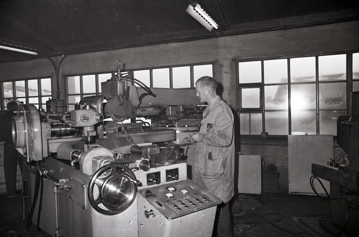 Tre generasjonen på Delta Pumpefabrikk. Bedriften fyller 90 år.