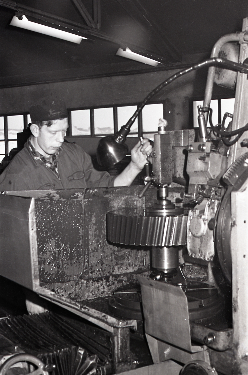 Tre generasjonen på Delta Pumpefabrikk. Bedriften fyller 90 år.
