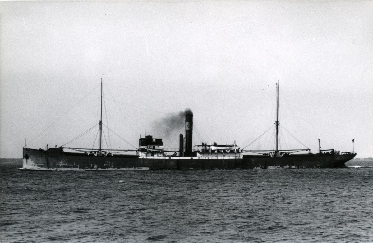 Ägare:/1916-21, 1922-40/: Trafik AB Grängesberg-Oxelösund. Hemort: Stockholm.
