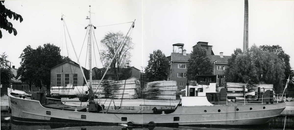 Ägare:/1953-70/: H. Groen. Hemort: Groningen.