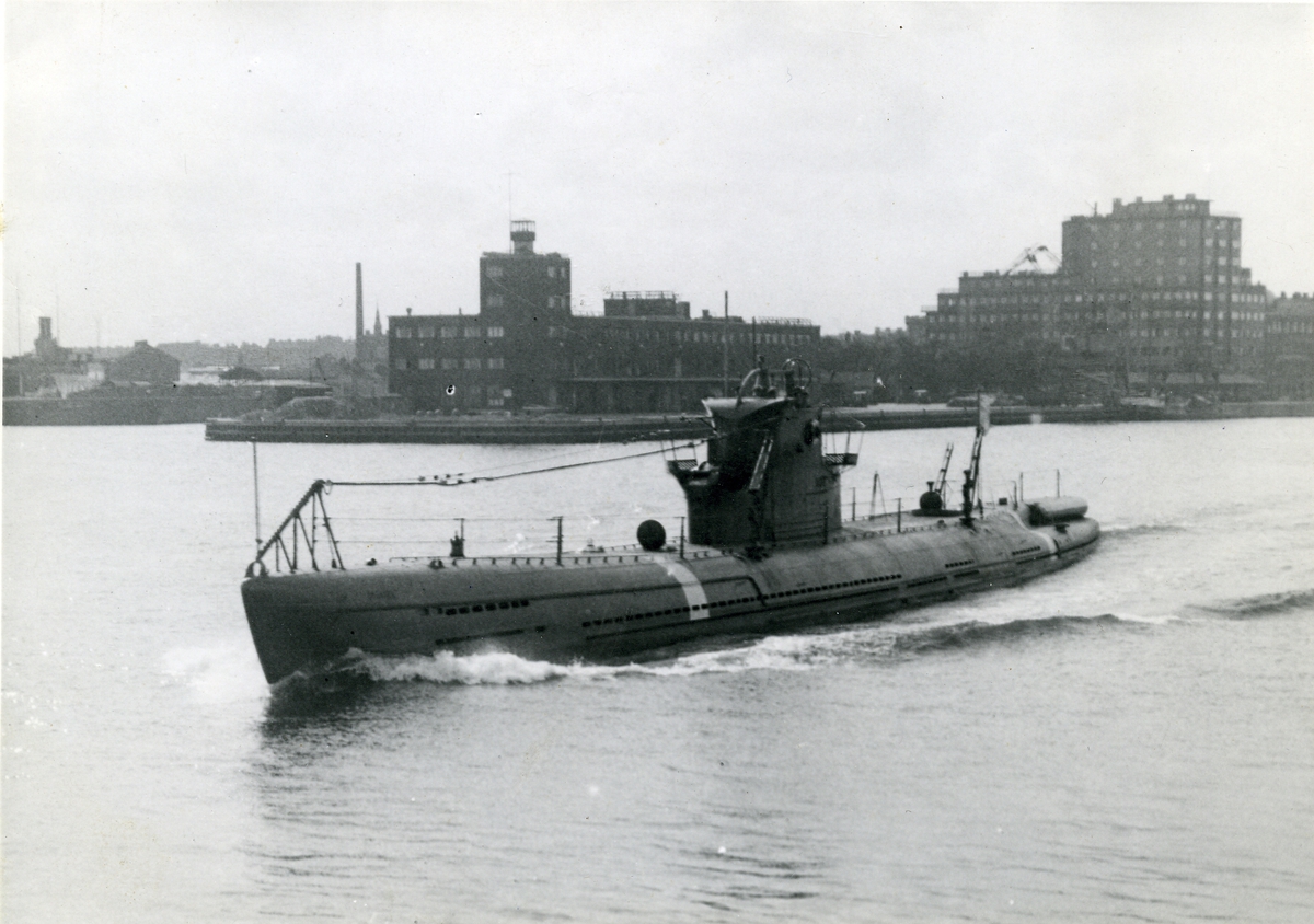 Byggd vid Kockums i Malmö. Sjösatt 7/12 1940.