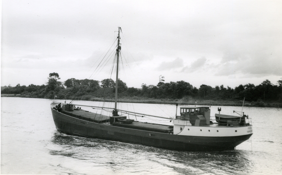 Ägare:/1936-71/: Fritz Heinr. Pott. Hemort: Hamburg.