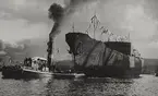 Svenska lastfartyget FYLGIA löper av stapeln den 30.10.1942 vid Eriksbergs Mek. Verkstad.
