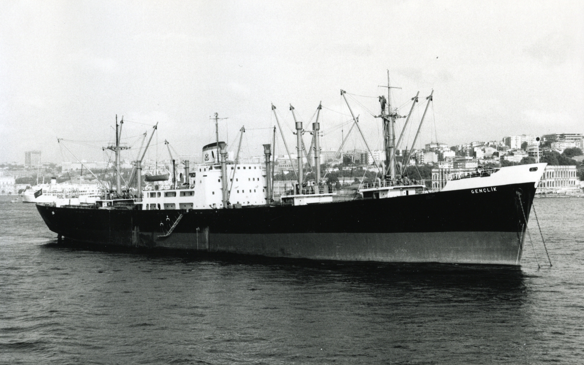 Ägare:/1961-93/: D.B. Deniz Nakliyati T.A.S. Hemort: Istanbul.