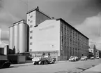 AB Upsala Valskvarn vid Väderkvarnsgatan, kvarteret Njord, Kvarngärdet, Uppsala september 1944