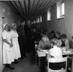 Barnbespisningen i Norrängsskolan i Huskvarna år 1956.