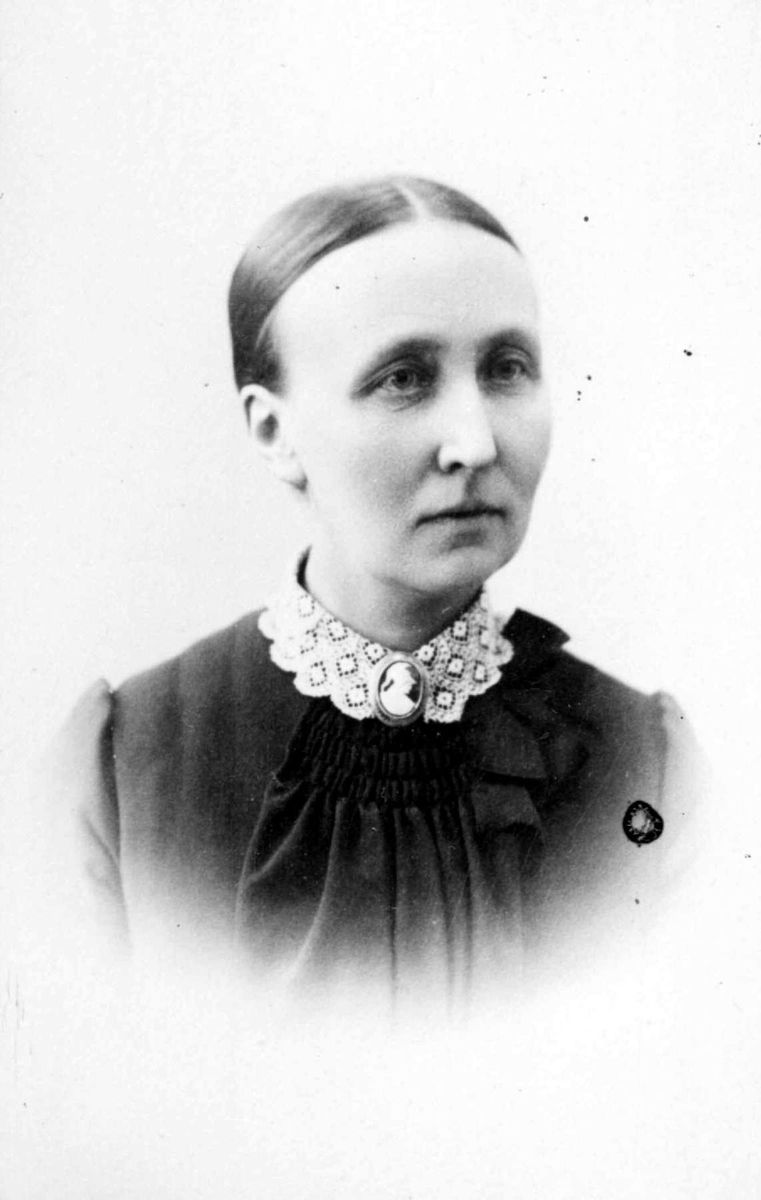 Fru Jøssong`s foreldre, repro.