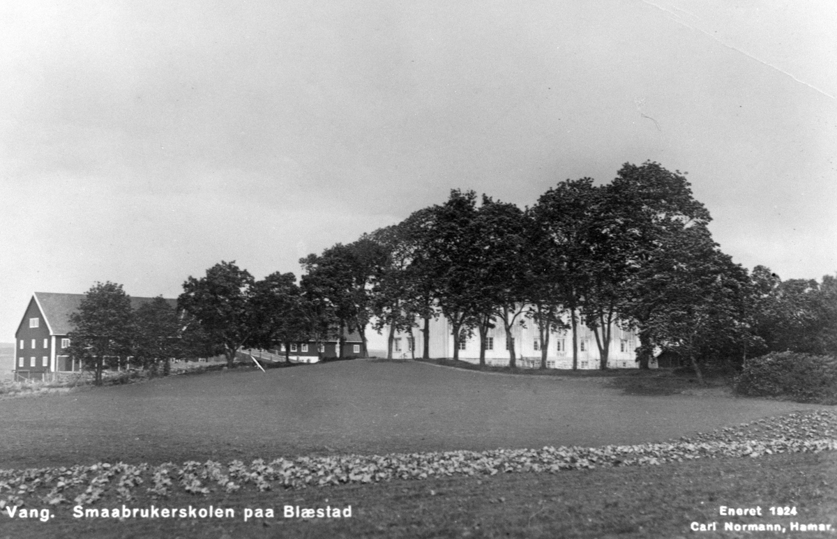 Postkort, Vang, Blæstad småbrukerskole,