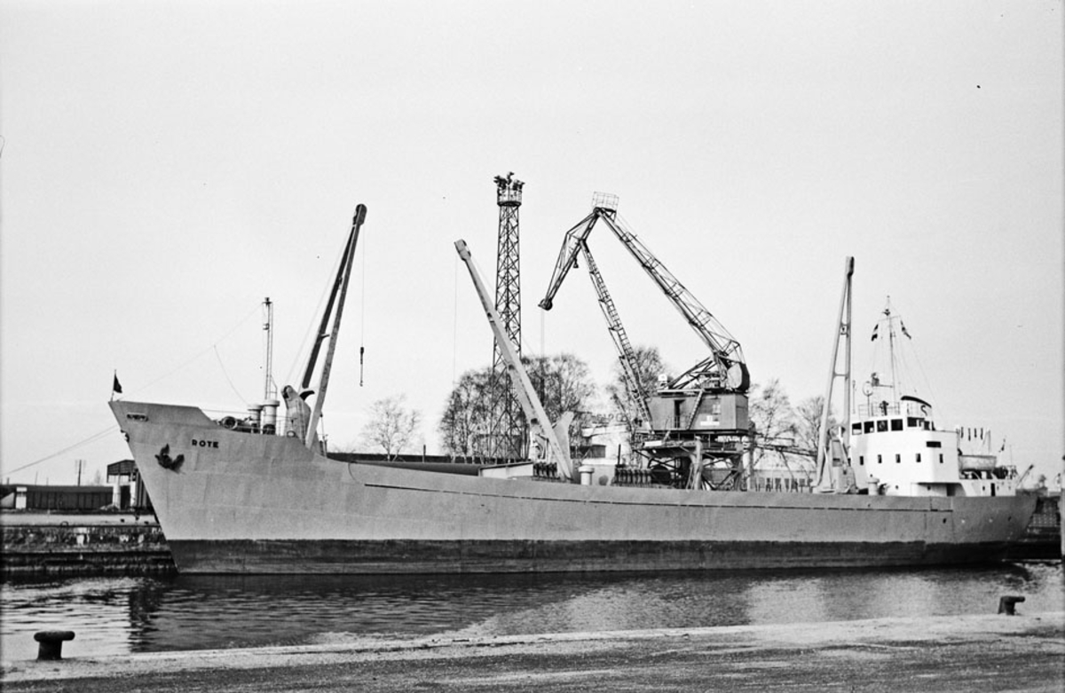 Ägare:/1958-67/: Stockholms Rederi AB Svea. Hemort: Stockholm.