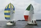 Två Albin Viggen seglar för spinnaker.