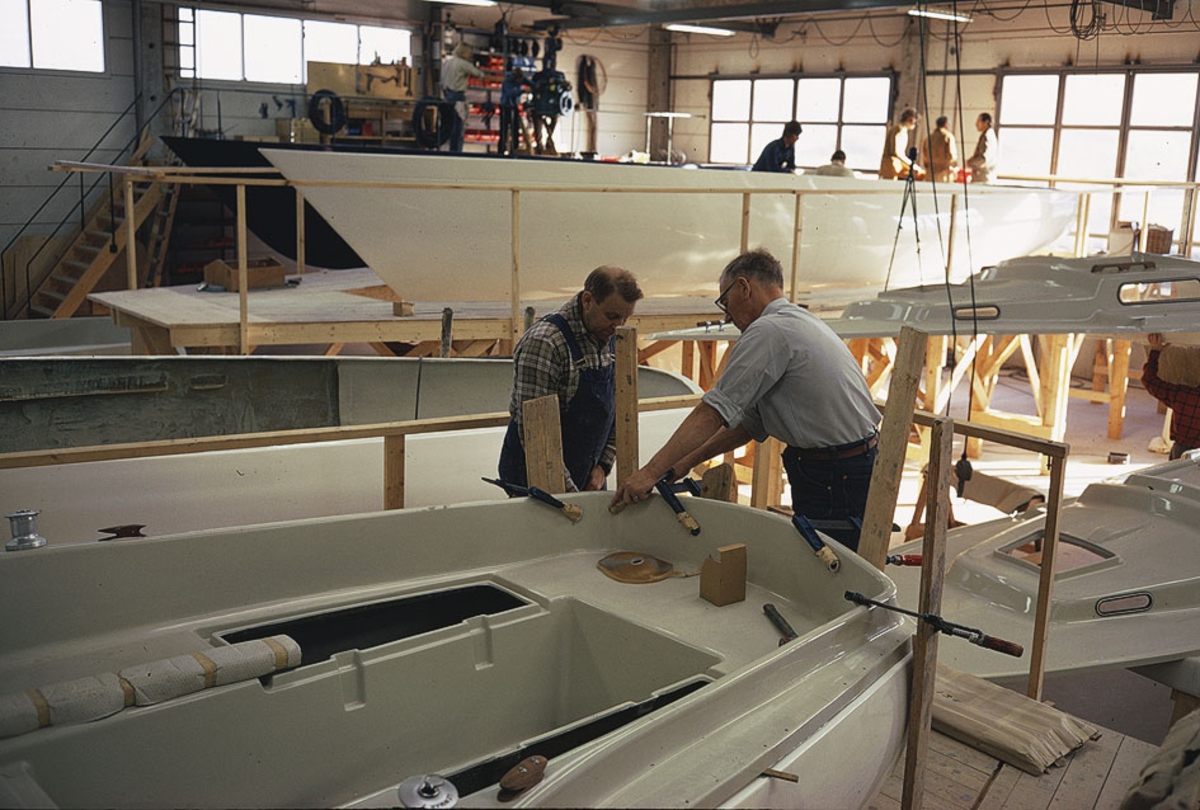 Interiör från Albin Marins monteringsfabrik i Kristinehamn.