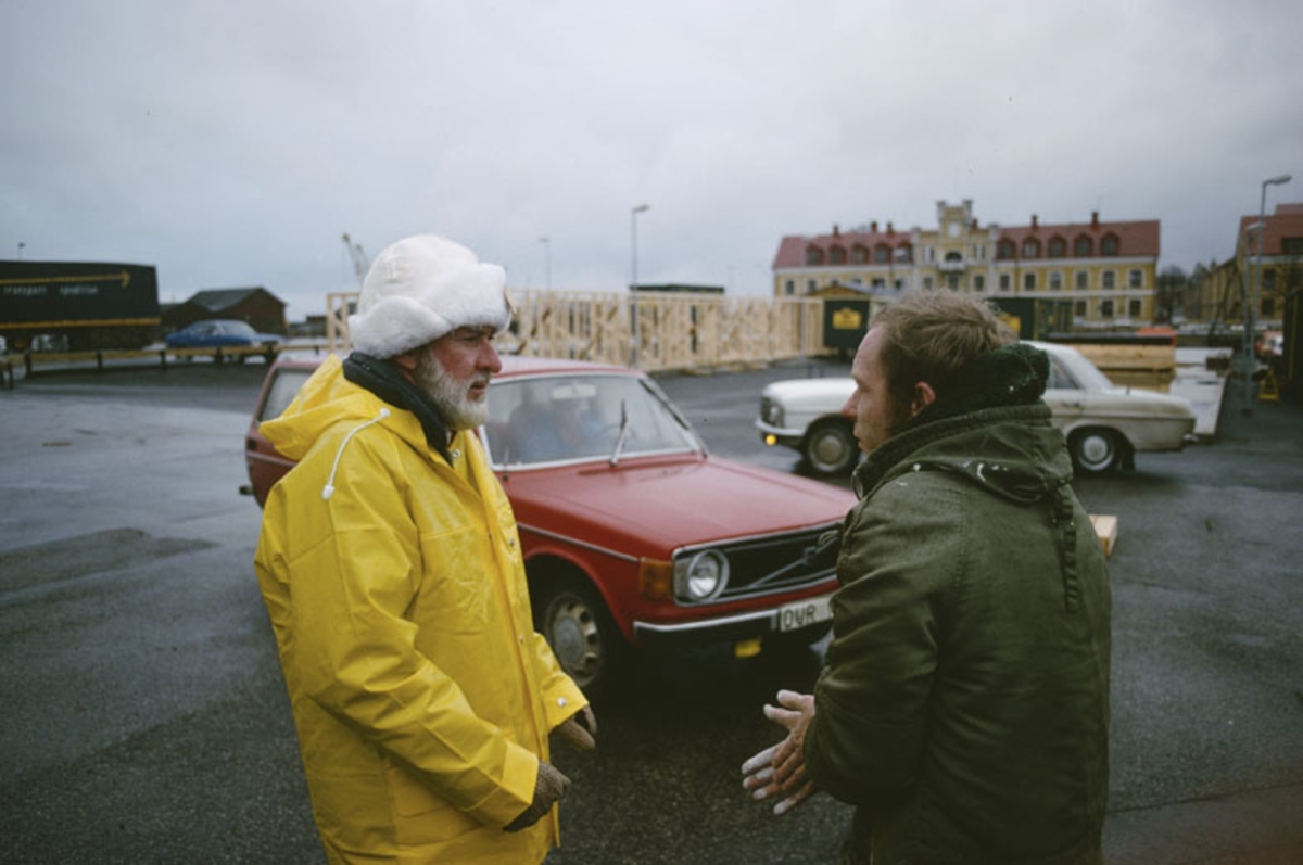 Båtkonstruktören Jim Wynne tillsammans med representant för Albin Marin i samband med test av prototyp av Albin 27 Wynne.