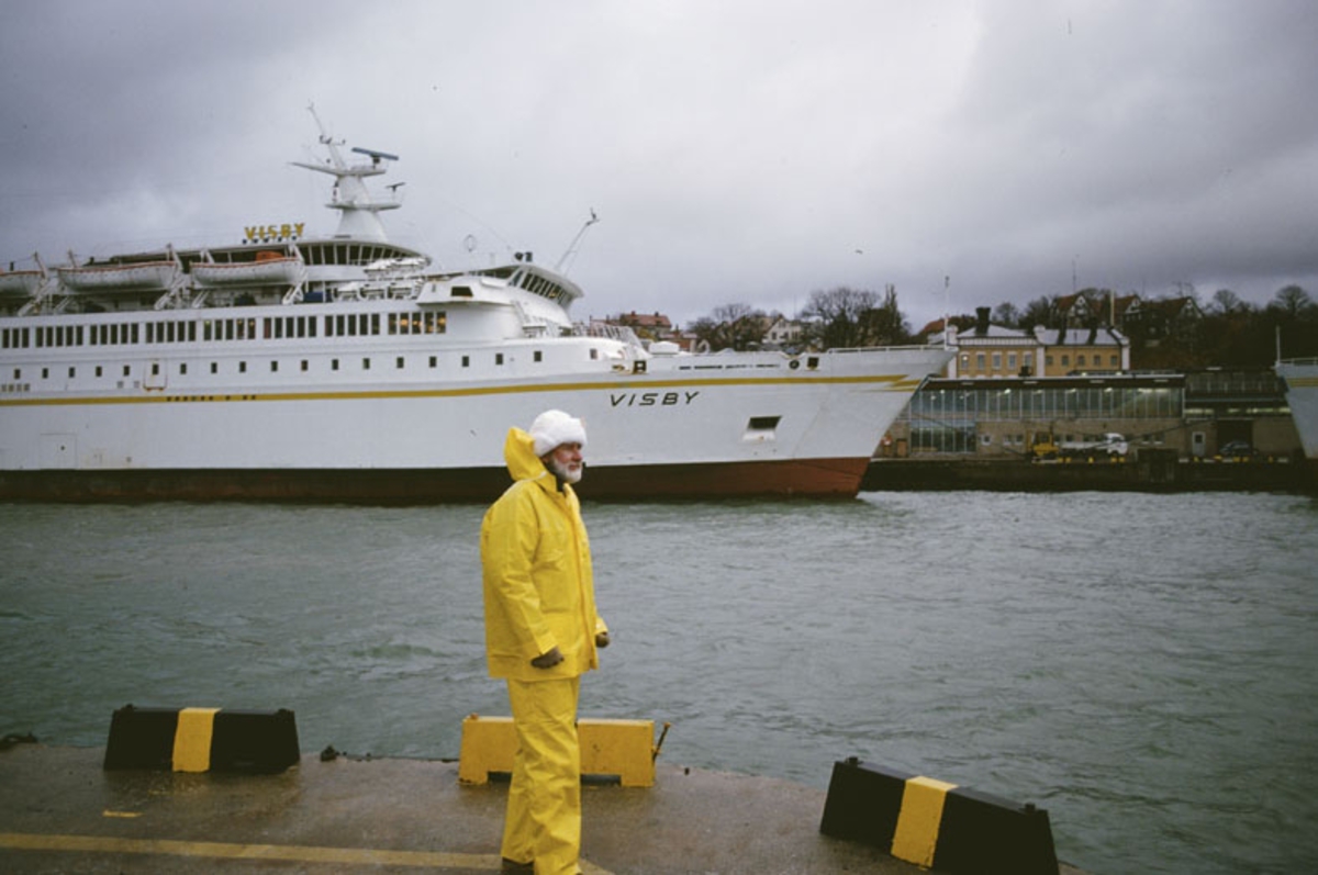 Båtkonstruktören Jim Wynne i Visby hamn i samband med test av prototyp av Albin 27.