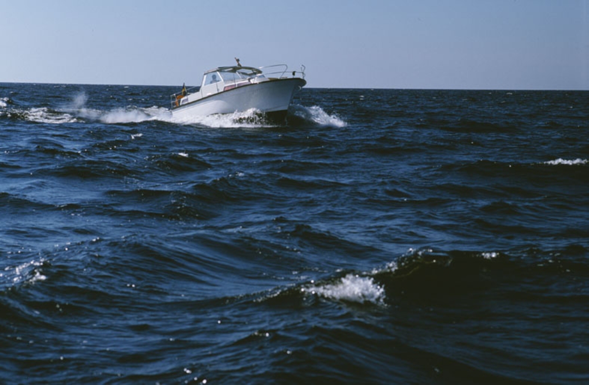 Albin 30