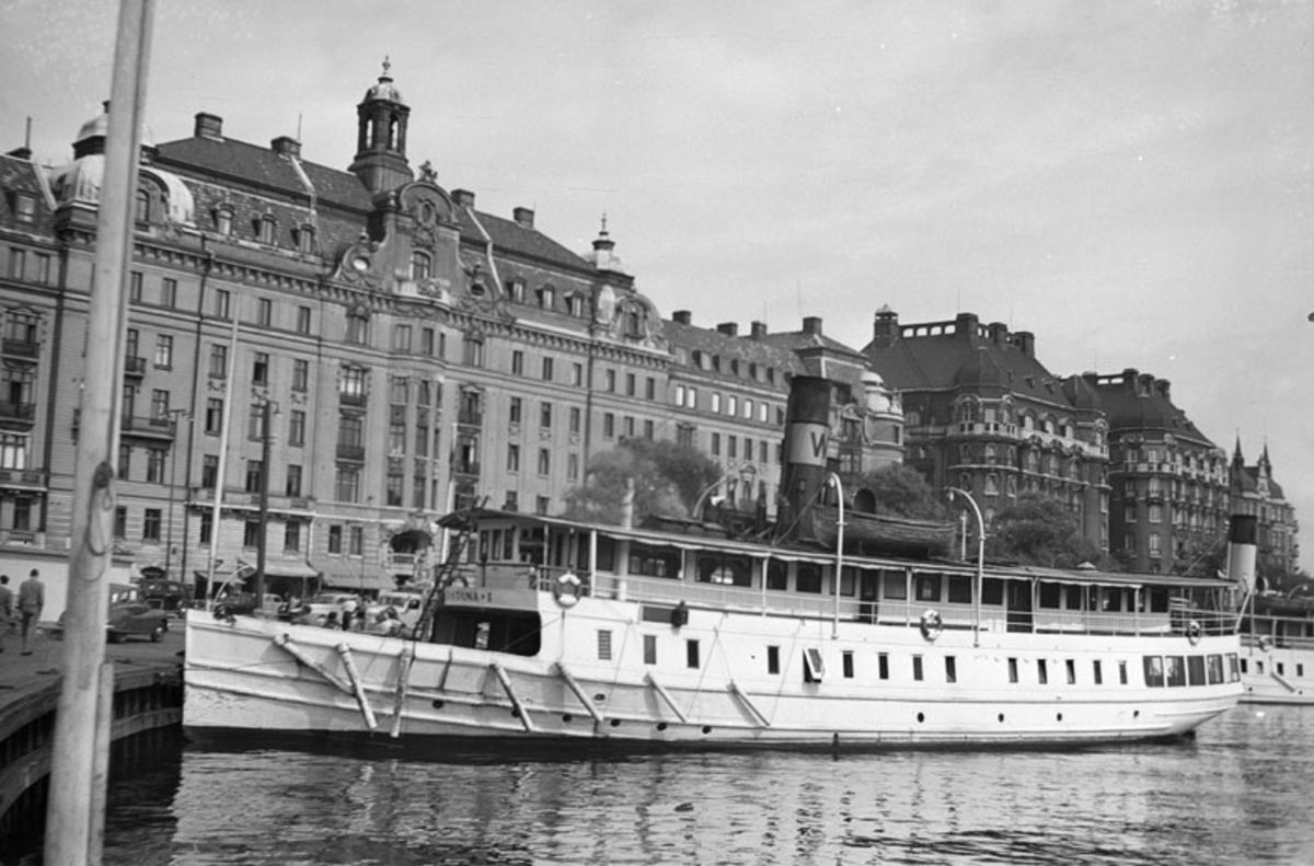 Fotodatum 13/8 1952