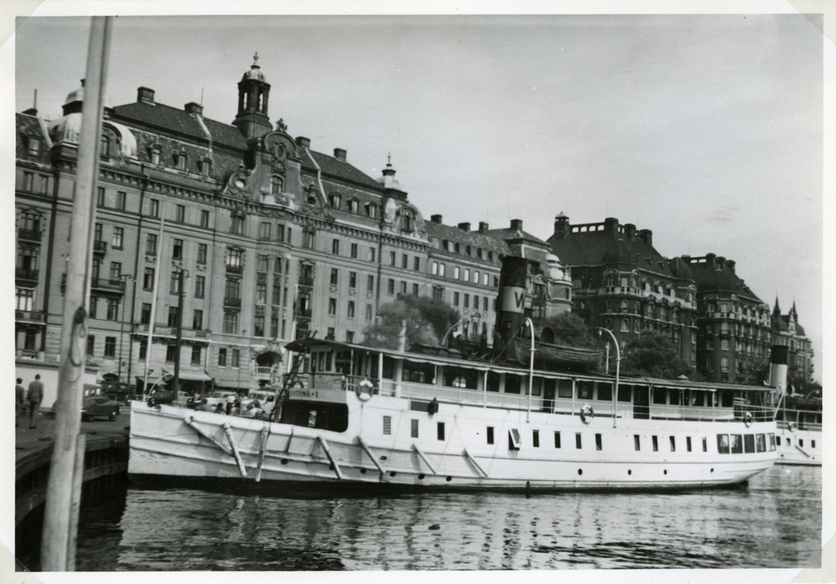 Fotodatum 13/8 1952
