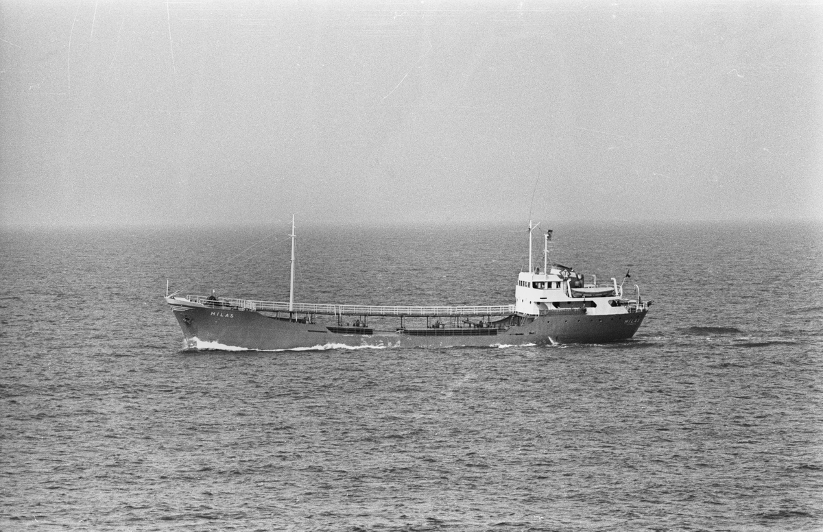 Ägare:/1966-81/: Petrol Transport Kemal Telli & Ortaklari K/S. Hemort: Istanbul.