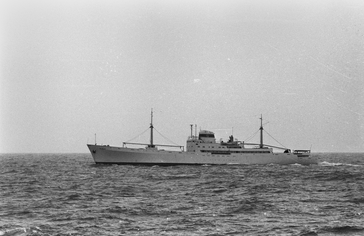 Ägare:/1963-85/: S.S.S.R. - Zapryba. Hemort: Riga.
