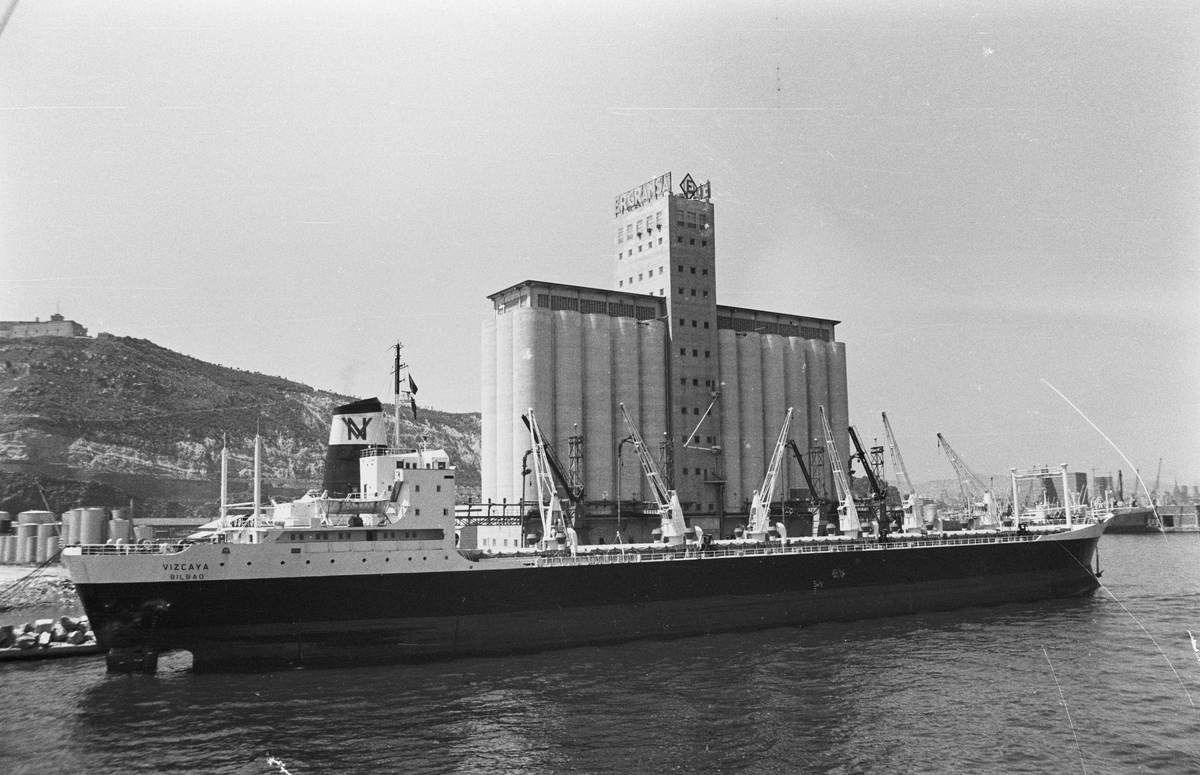 Ägare:/1966-73/: ett partrederi, Huvudredare: Compania Naviera Vascongada. Hemort: Bilbao.