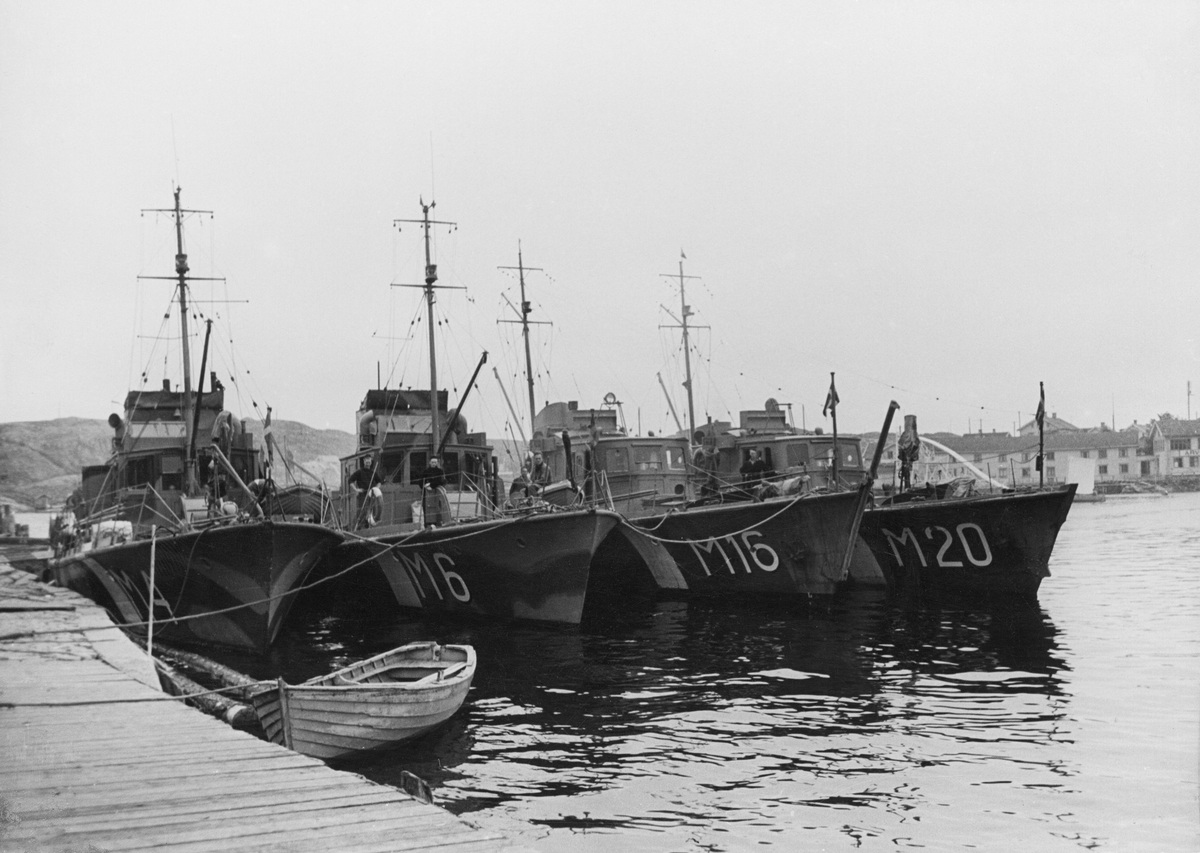 Minsveparna M14, M16, M6 och M20 i Marstrand.