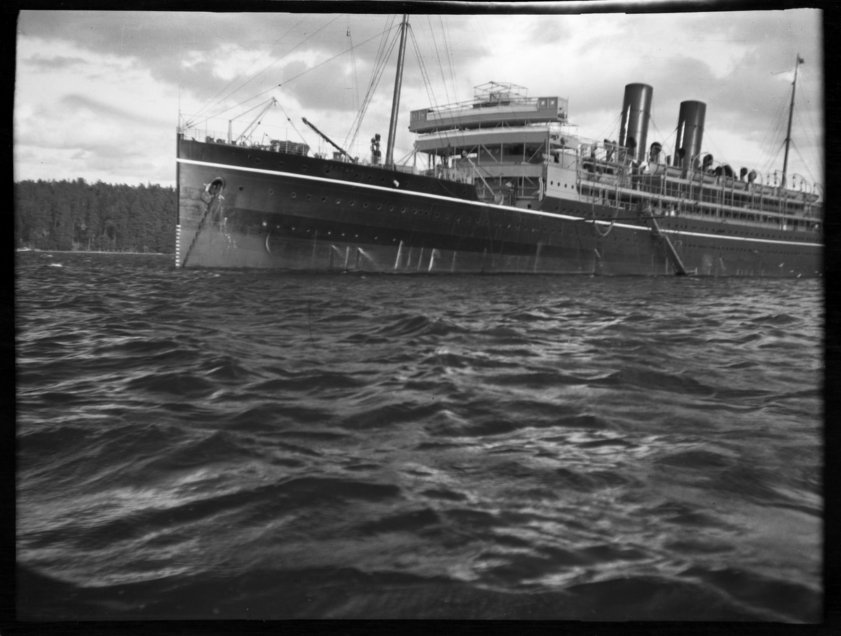 P&O-linjens S/S MANTUA.