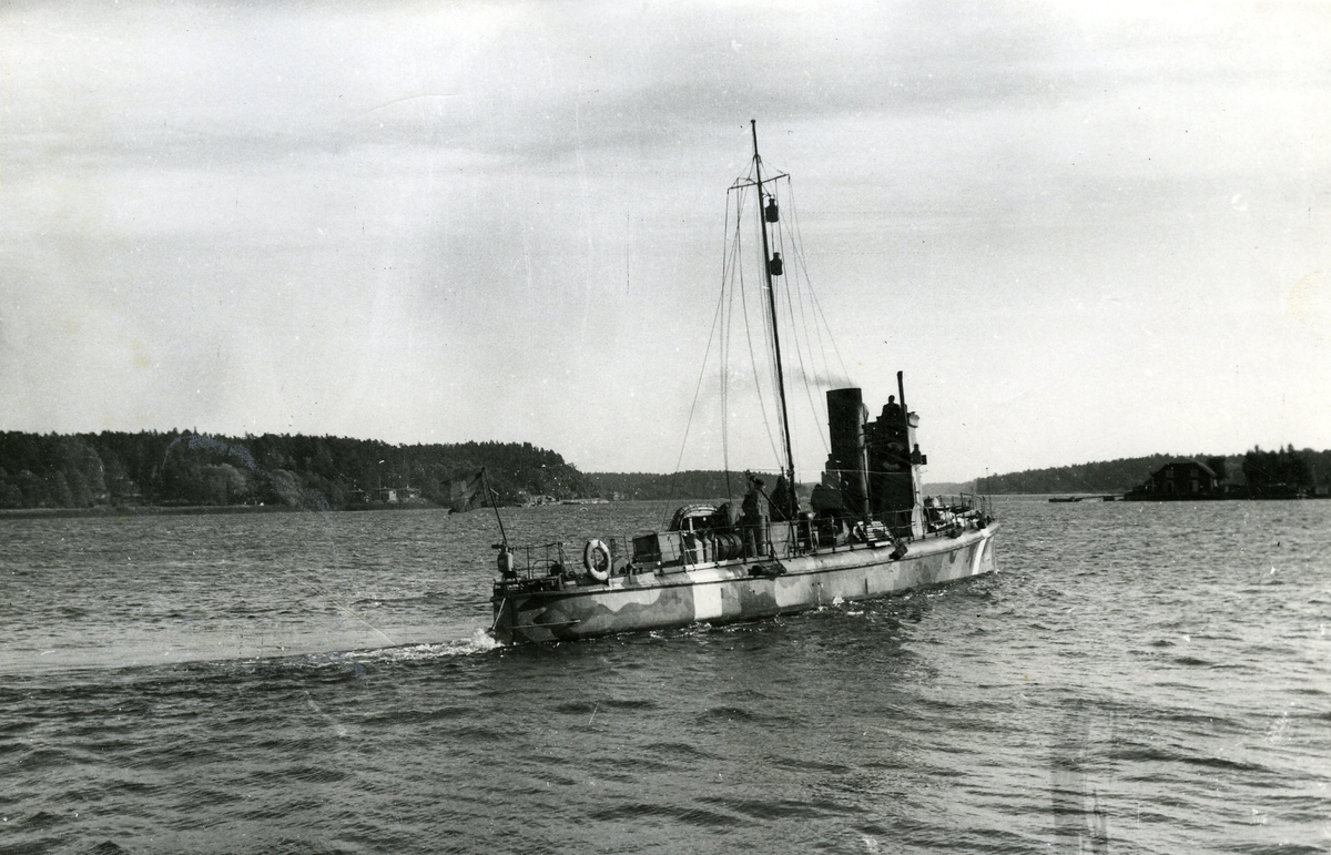 Utrangerad vedettbåt.