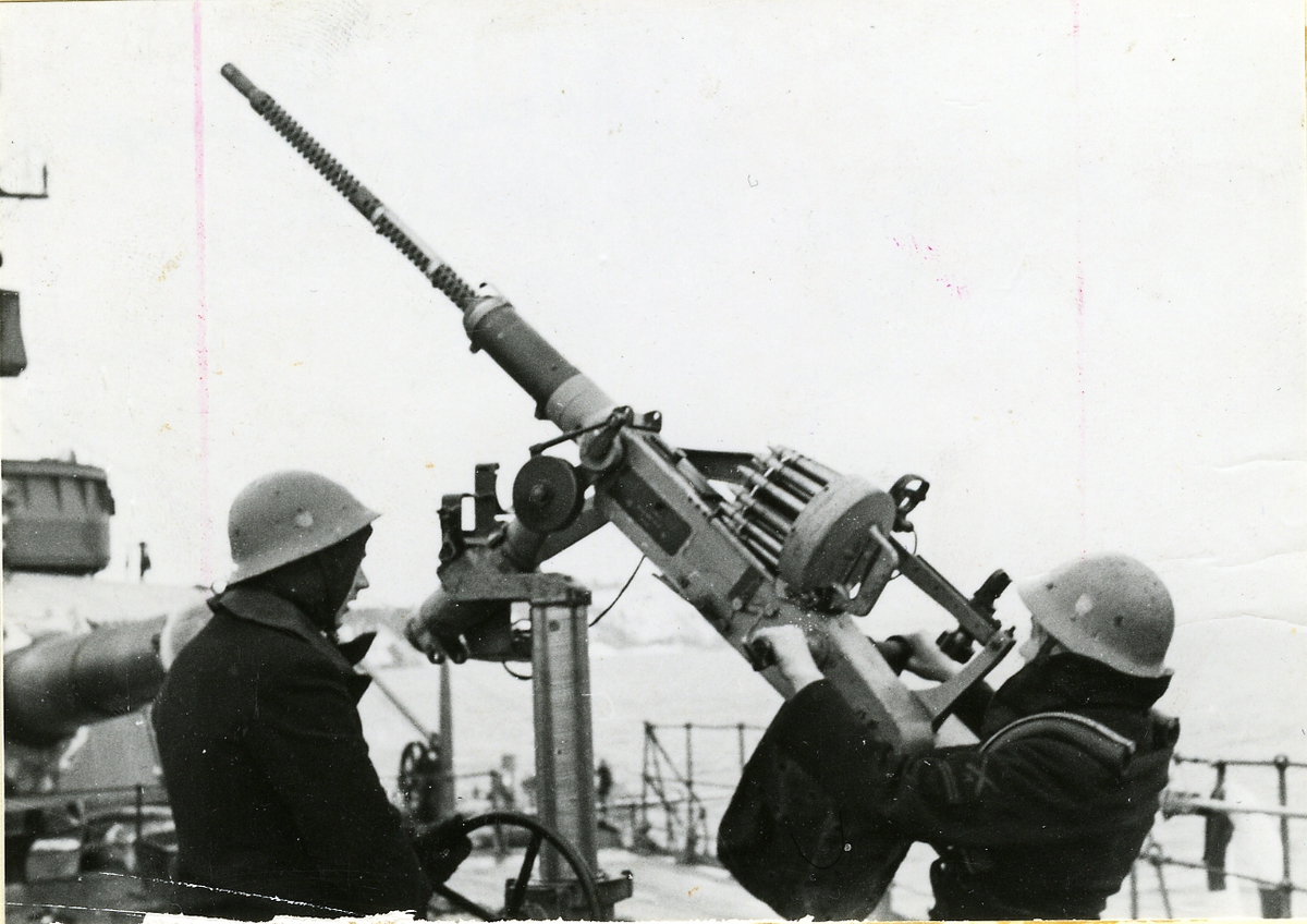 2 cm luftvärnskanon.