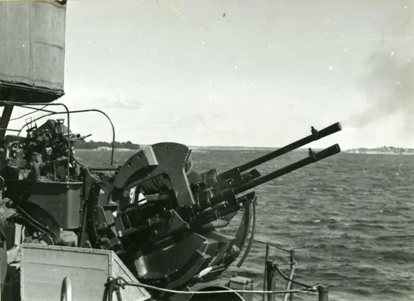 Närluftvärn på jagaren REMUS.