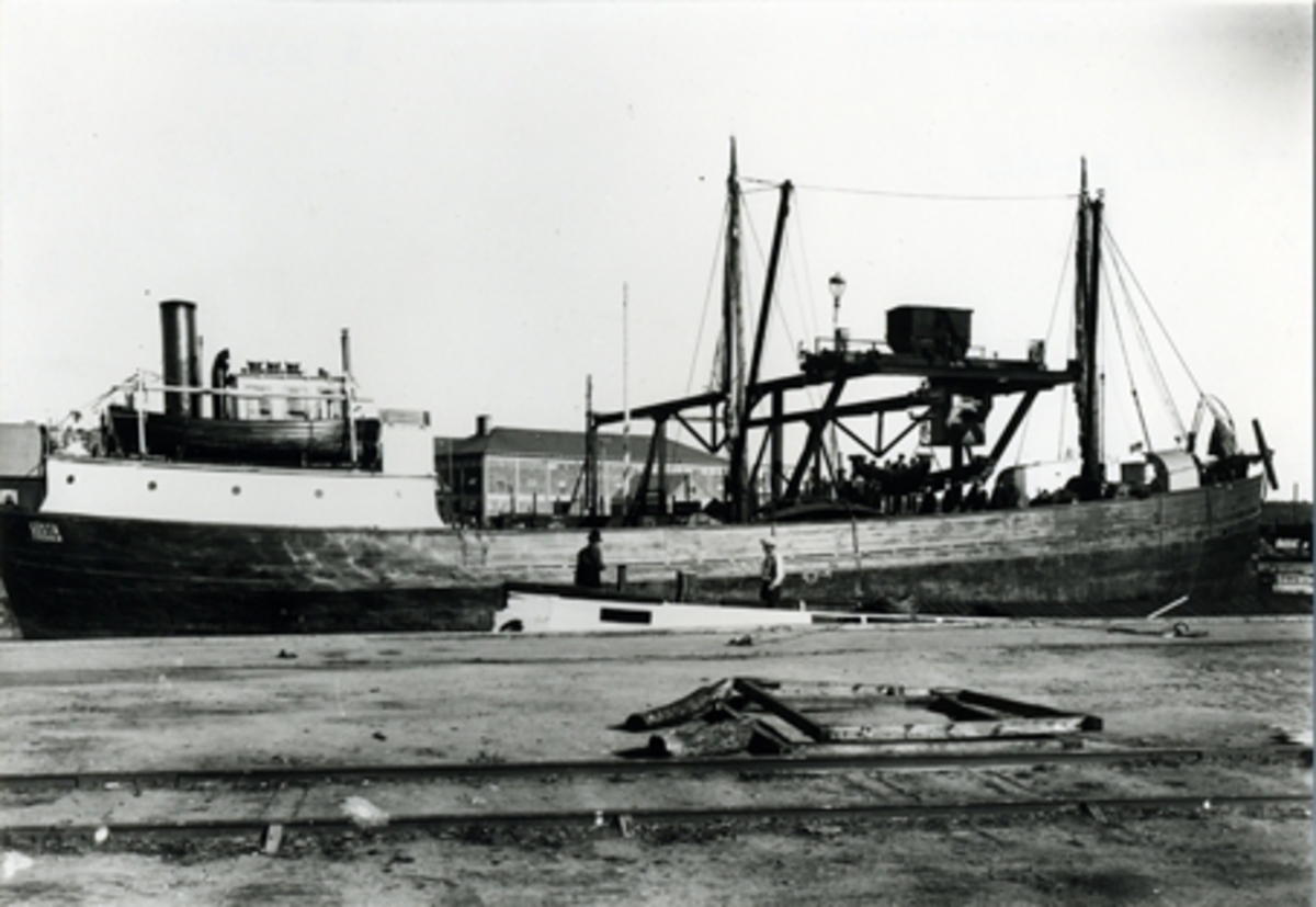 Gösta i Västerås hamn