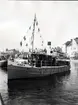 Nr 6413a. Ångfartyget S/S Asea, kapten David Bergström, Örebro hamn, Örebro. 1918 Bogserbåt
S. Lindskogs saml.