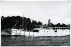 Fartyget passerar slätpricken i Sandhamnshålet på ingående mot Stockholm 1934-08-03