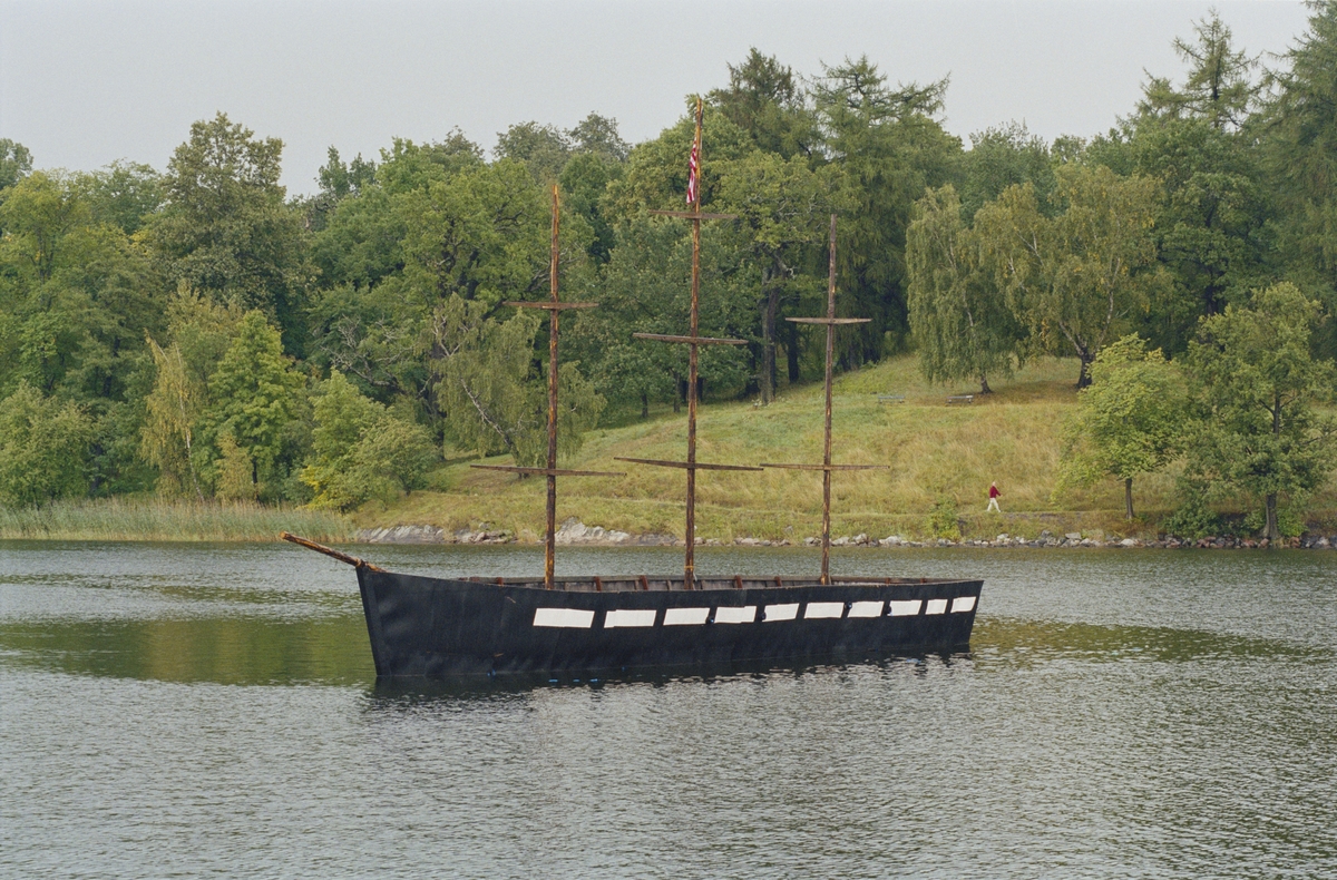 John Ericssons dag 2003. Rekonstruktion av slaget vid Hampton Roads 1862 med skalareplikor av de fartyg som deltog i striden. Bilden visar USS MINNESOTA.