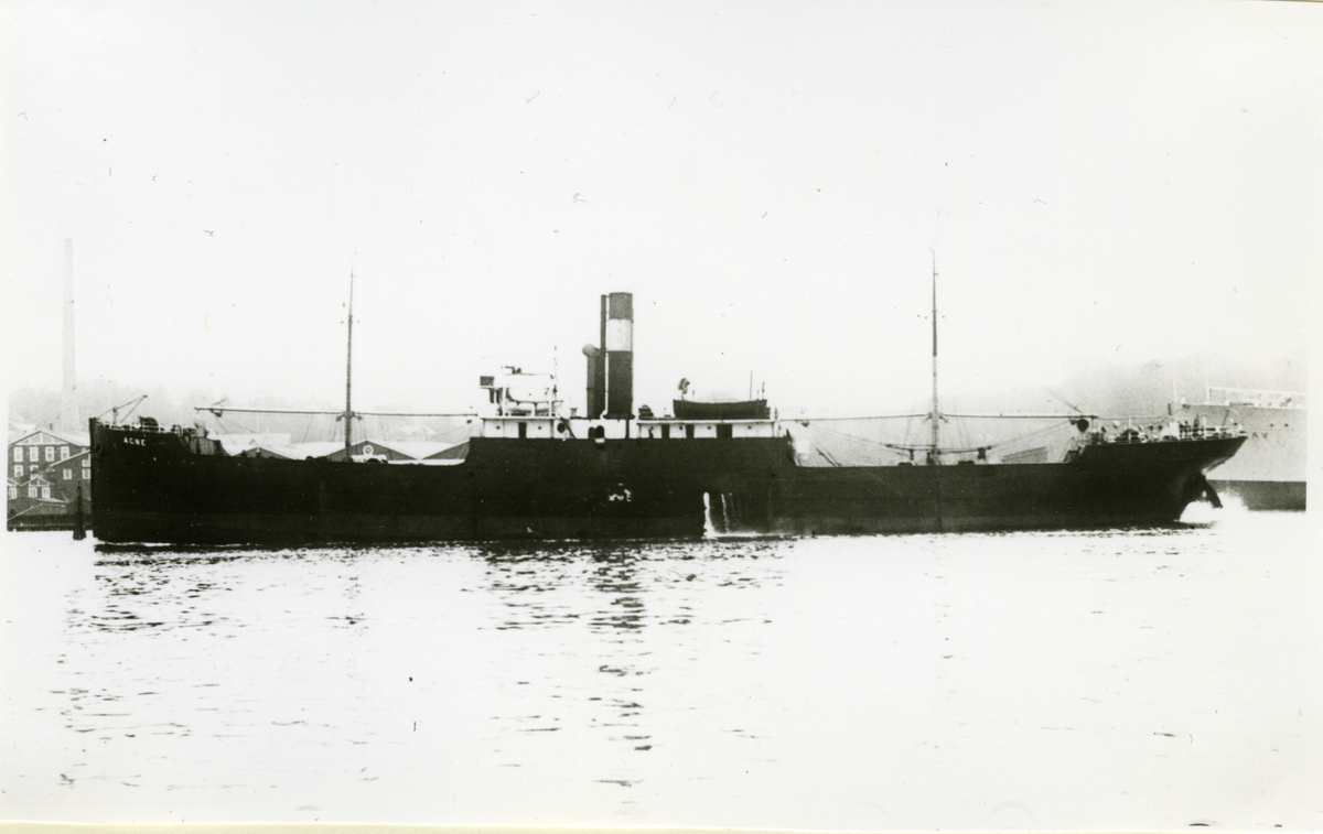 Ägare:/1932-51/: Rederi A/B. Bifrost. Hemort: Göteborg.