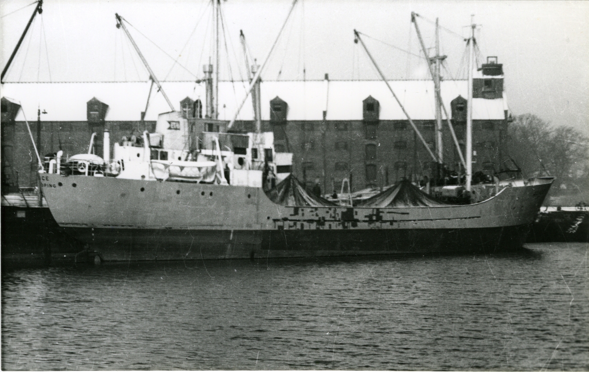Ägare:/1953-67/: Rederi A/B. Vänern. Hemort: Lidköping.