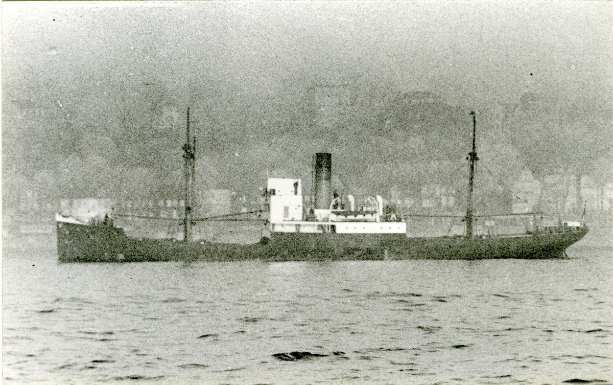 Ägare:/1924-25/: Roland-Linie A.G. Hemort: Bremen.
