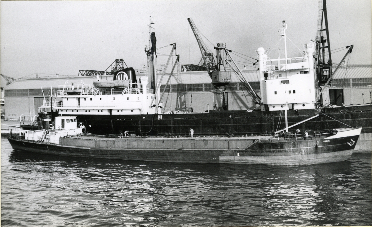 Ägare:/1959-  /: Lugari & Filippi. Hemort: Livorno.