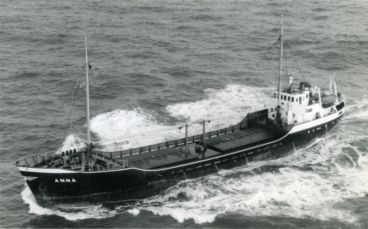 Ägare:/1965-69/: Rederij Tijt II. Hemort: Zaandam.