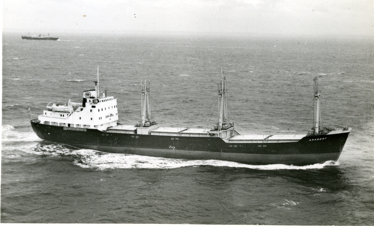Ägare:/1954-67/: A.R. Appelqvist AB. Hemort: Stockholm.
