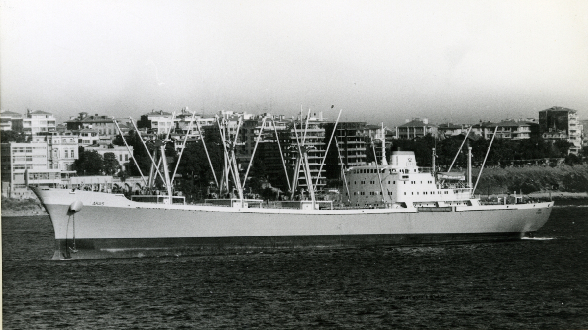 Ägare:/1970-  /: D.B. Deniz Nakliyati T.A.S. Hemort: Istanbul.