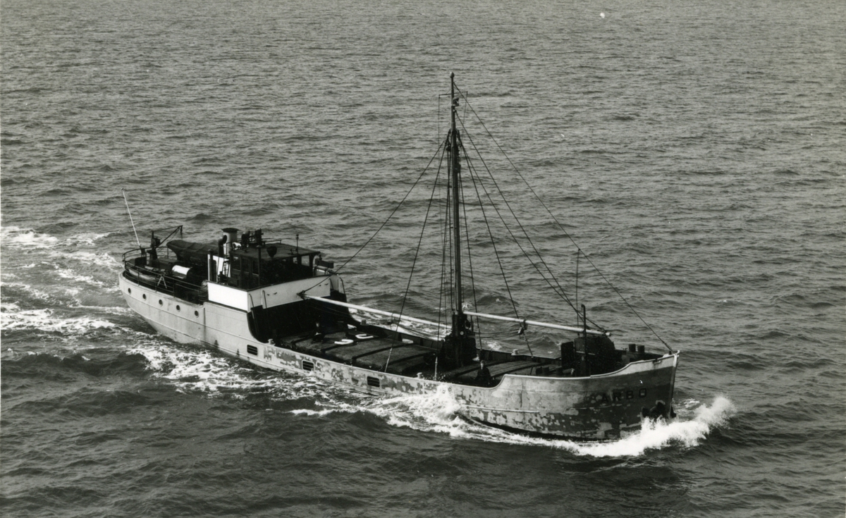 Ägare:/1933-42 och 1945-55/: J. de Boer. Hemort: Delfzilj.