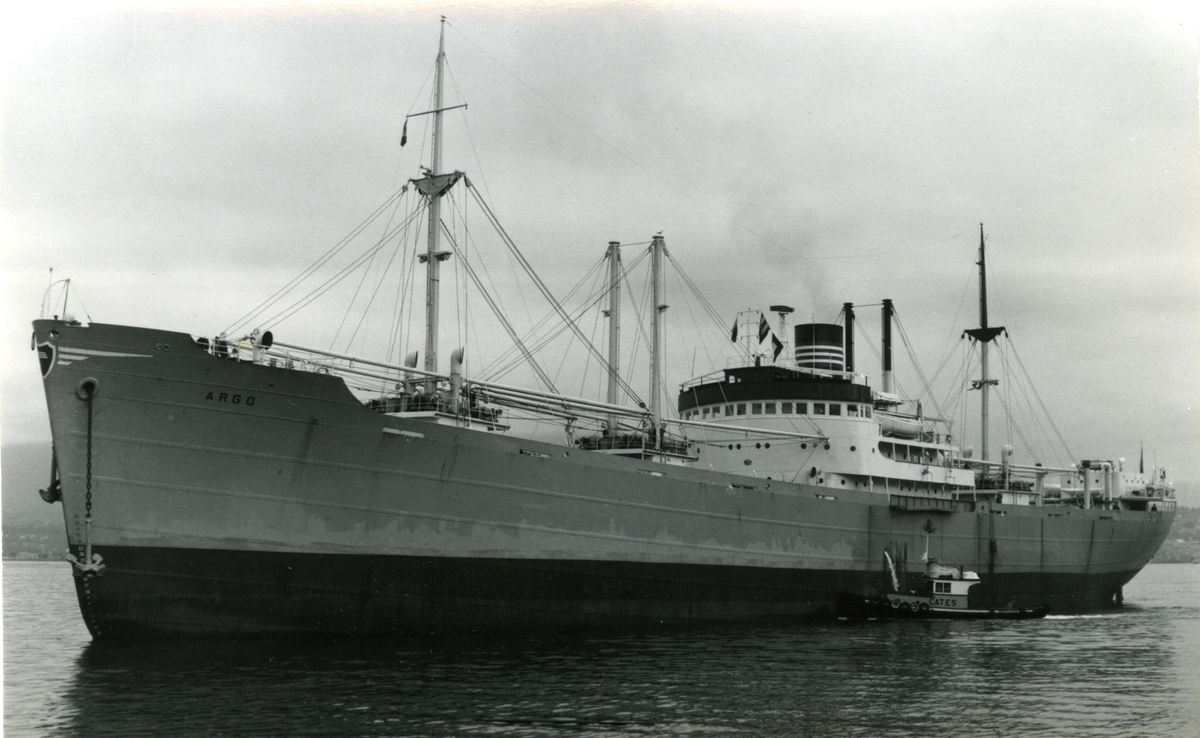 Ägare:/1963-70/: Dampskibs A/S Anglo. Hemort: Haugesund.